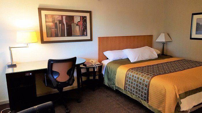 Best Western J C Inn — Guest room