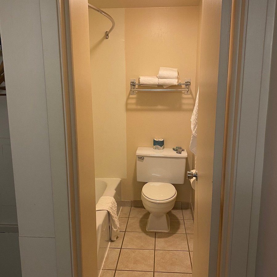 Best Western Lee s Motor Inn — Bathroom