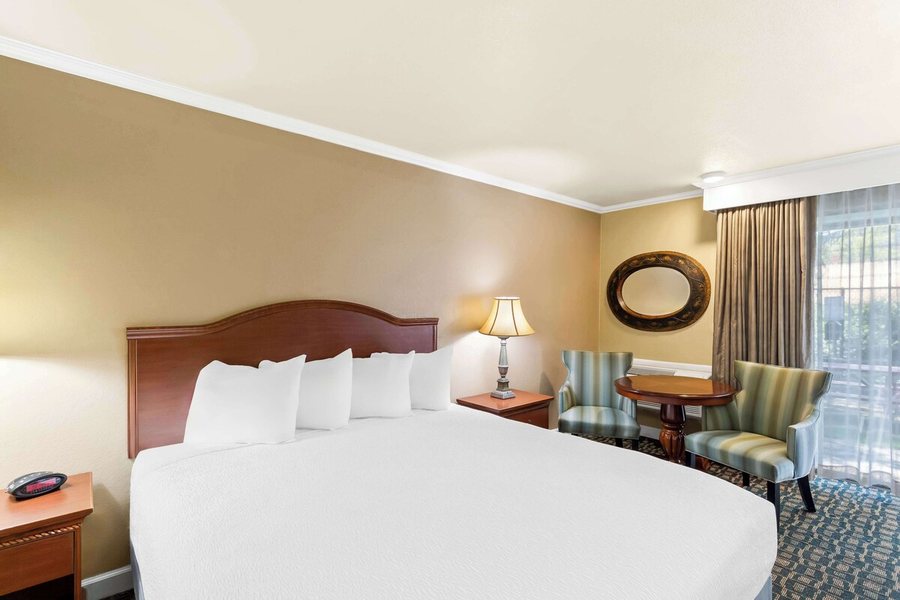 Best Western Miner S Inn — Guest room