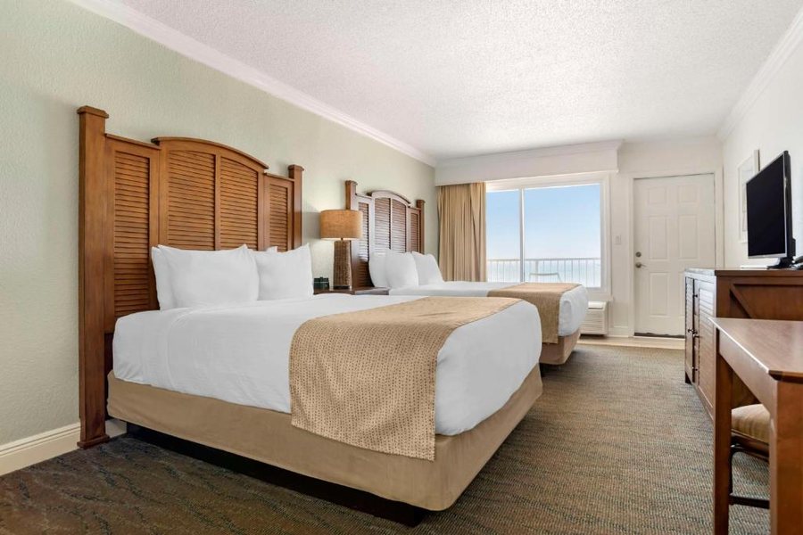 Best Western On The Beach — Guest room
