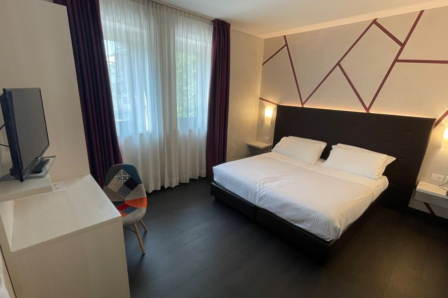 Best Western Park Hotel Continental — Guest room