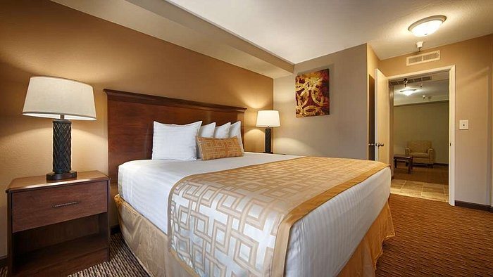 Best Western Pasadena Inn — Guest room