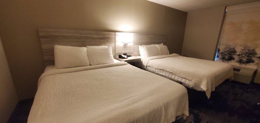 Best Western Plus Beckley Inn — Guest room