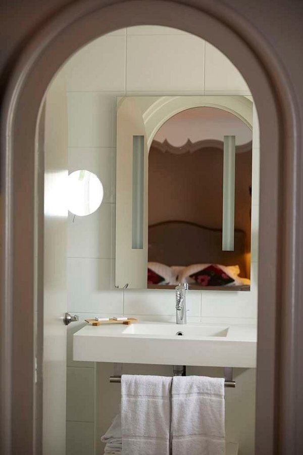 Best Western Plus Hotel D Europe Et D Angleterre — Bathroom