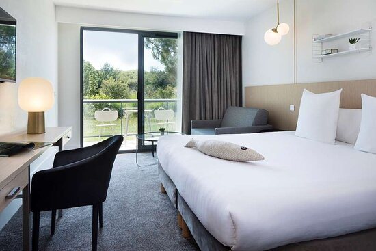 Best Western Plus Hotel Les Rives Du Ter — Guest room