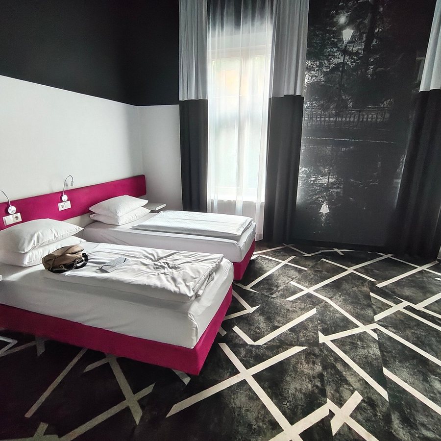 Best Western Plus Krakow Old Town — Guest room