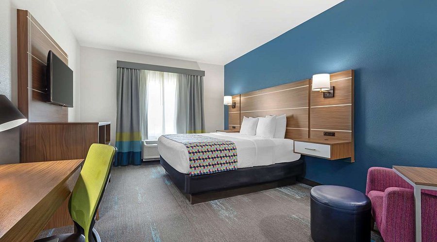 Best Western Plus Medical Center Hotel — Guest room