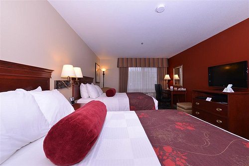 Best Western Plus Rama Inn — Guest room