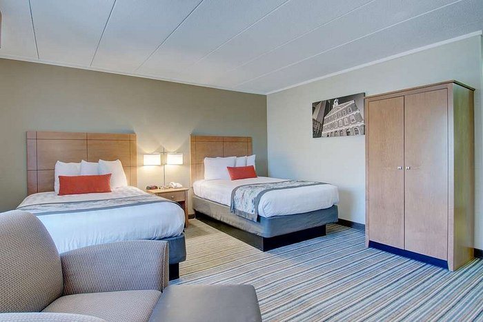 Best Western Plus Waltham Boston — Guest room