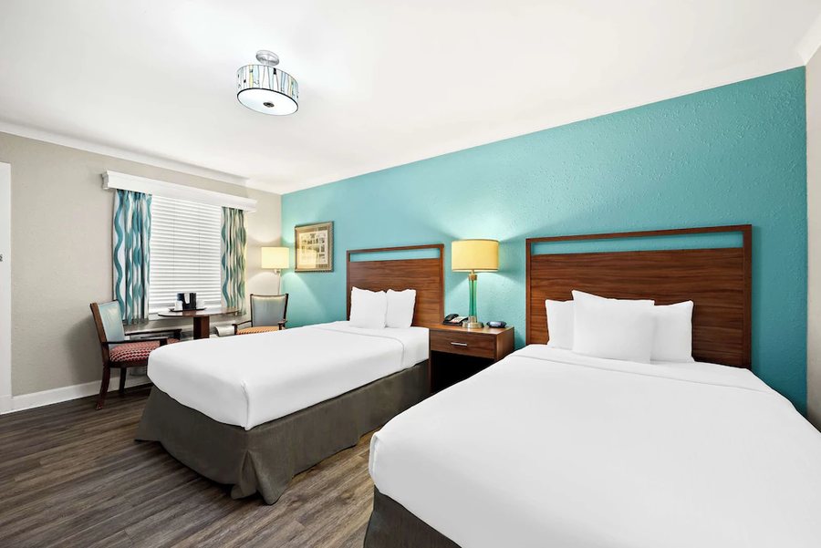 Best Western Route 66 Rail Haven — Guest room