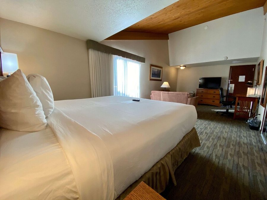 Best Western Sheridan Center — Guest room