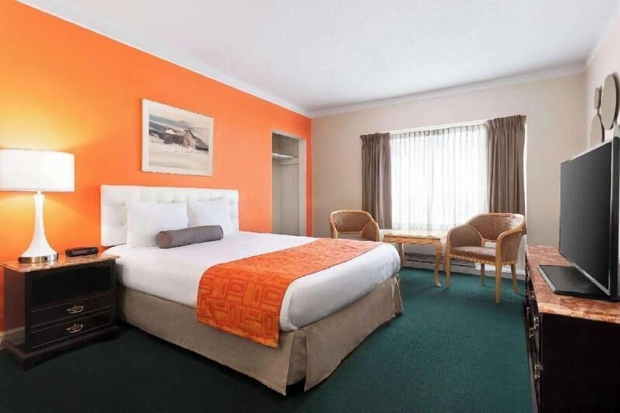 Best Western Windsor Inn — Guest room