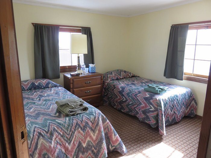 Bettles Lodge — Guest room