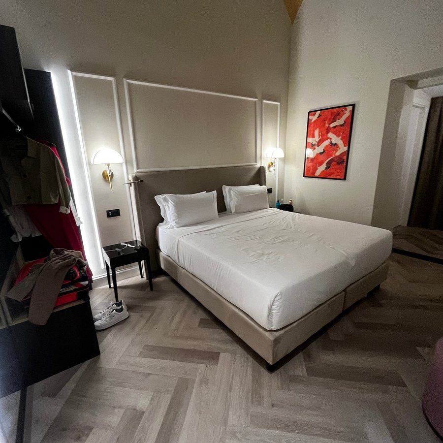 BH Hotel Roma — Guest room