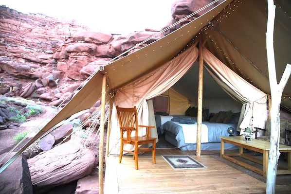 Big Bend Campground — Guest room