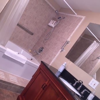 Big Creek Inn B B — Bathroom