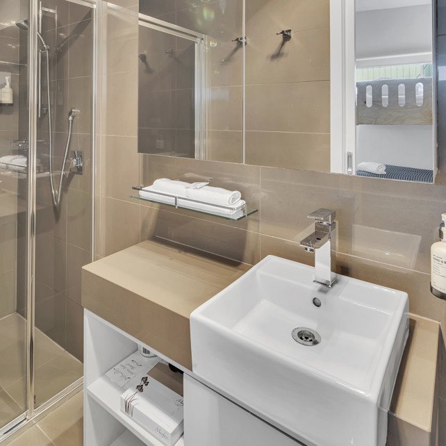 BIG4 Ingenia Holidays Queenscliff Beacon — Bathroom