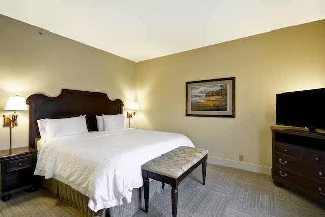 Biltmore RV Park — Guest room