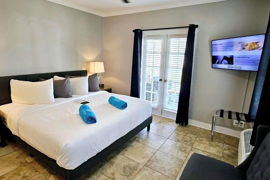 Bishop Hotel Key West — Guest room