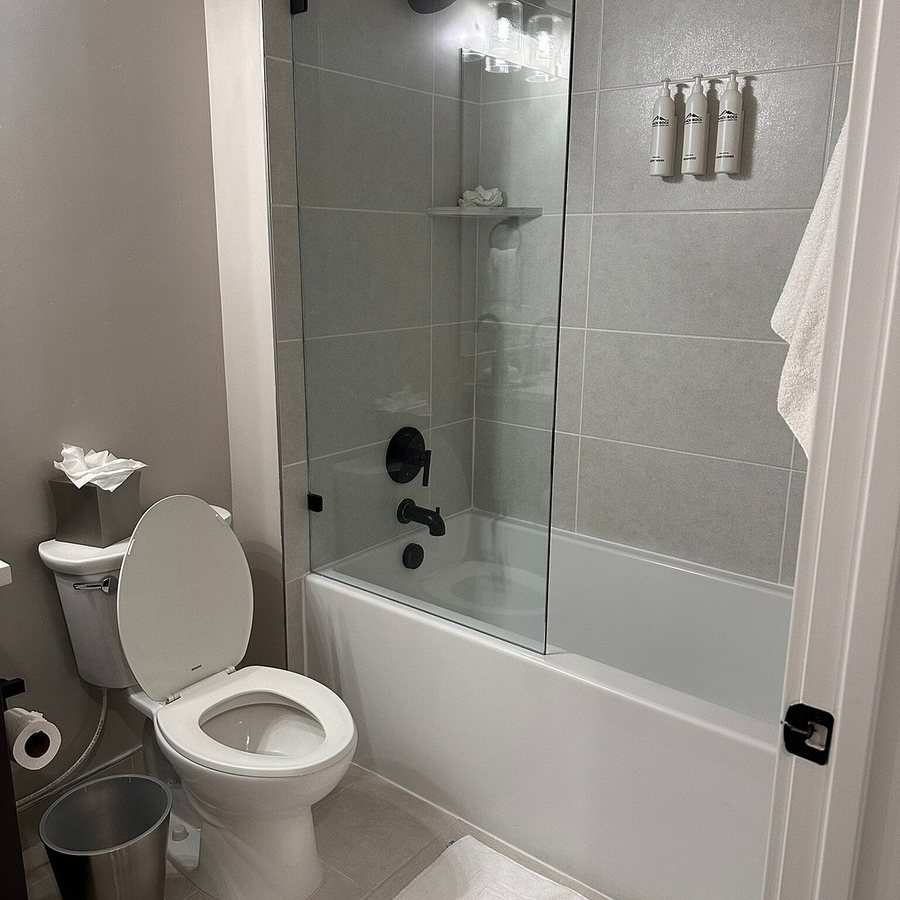 Black Rock Mountain Resort Park City — Bathroom