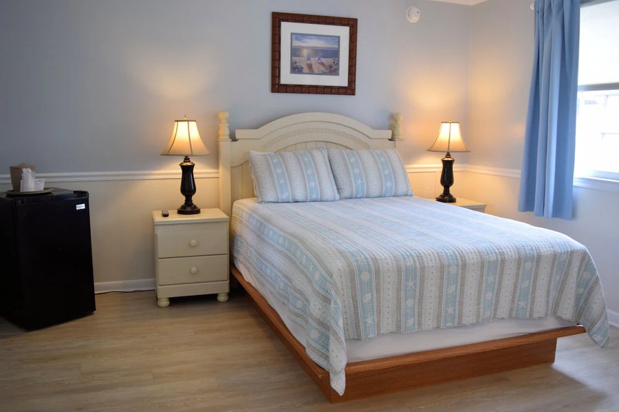 Blackbeard s Lodge — Guest room