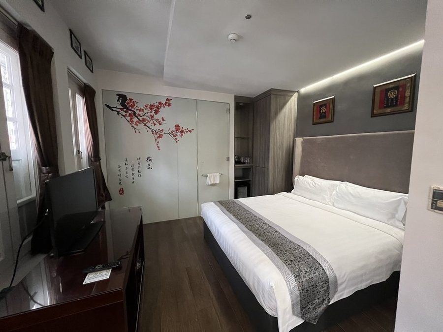 Bliss Hotel Singapore — Guest room