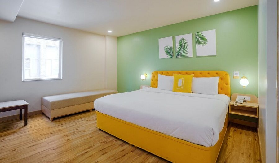 Bloom Hotel GK2 — Guest room