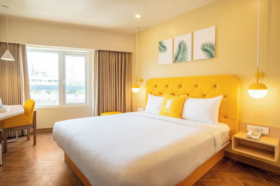 Bloom Hub Weh Andheri — Guest room