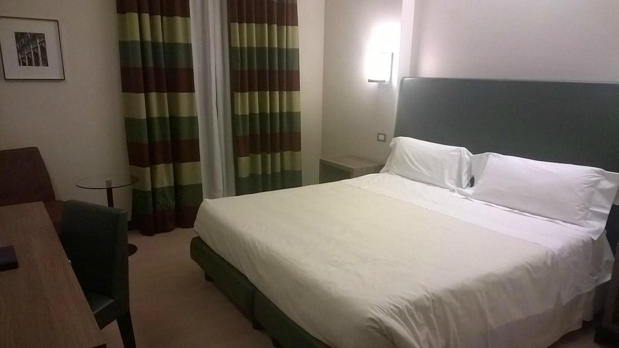 Blu Hotel Brixia — Guest room