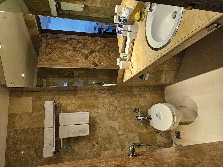 Blu Zea Resort by Double Six — Bathroom