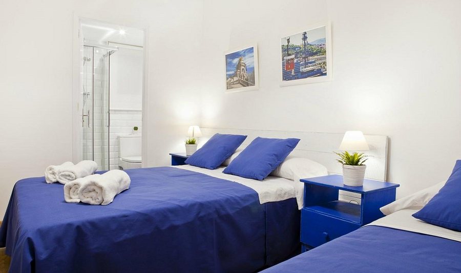 Blue Barcelona Bed Breakfast Barcelona Catalonia — Guest room