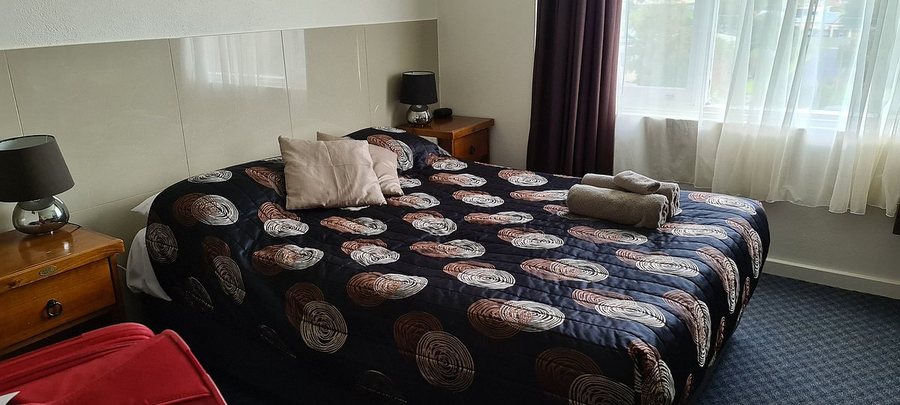 Blue Lake Holiday Park — Guest room