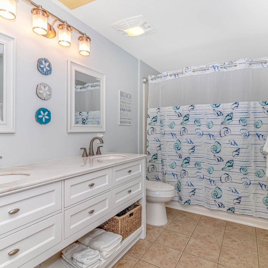 Blue Water Keyes — Bathroom