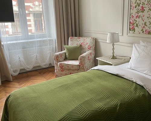 Blueberry Apartments — Guest room