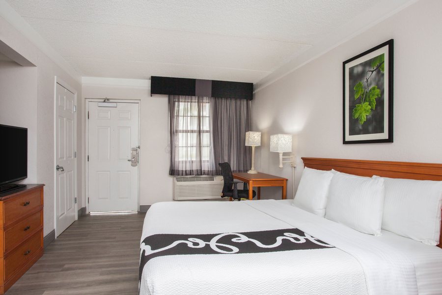 Blueway Rv Park — Guest room