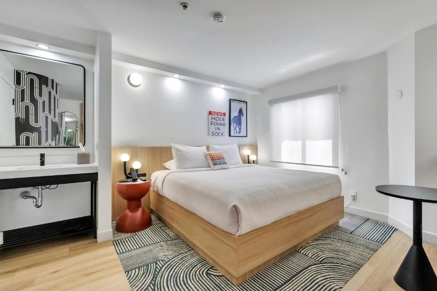 BOB Hotels Tallahassee Boutique on Budget — Guest room