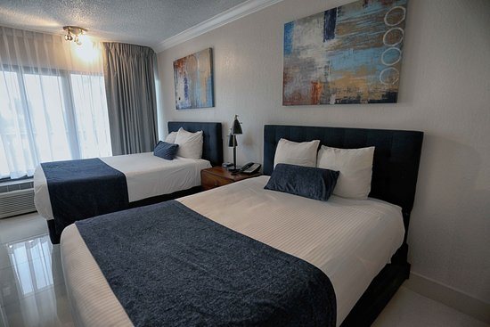Boca Plaza — Guest room