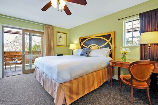 Bodega Bay Inn — Guest room