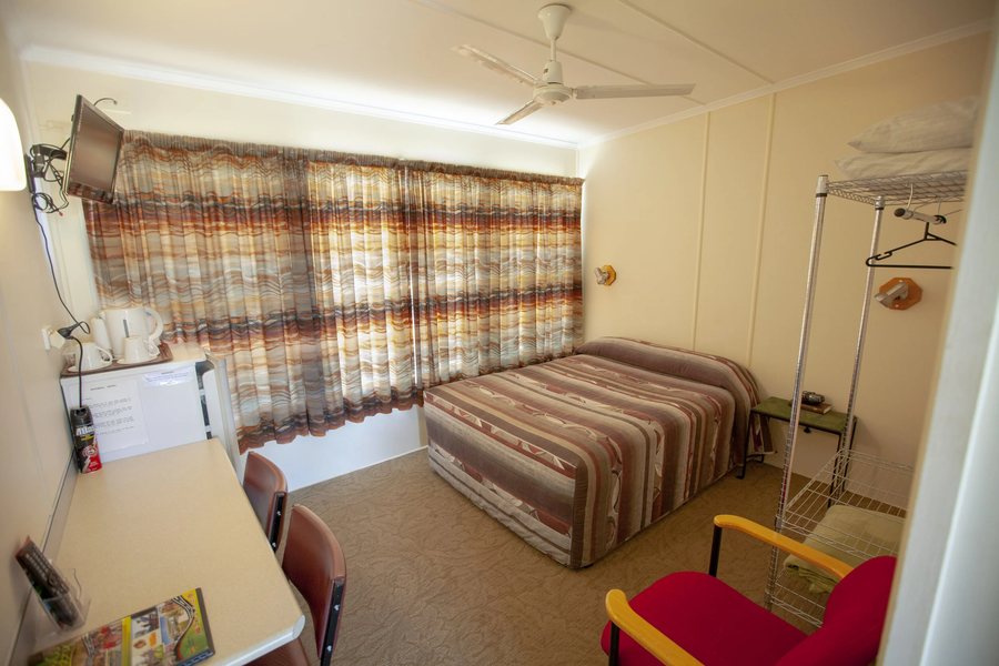 Bonus Downs Farmstay — Guest room