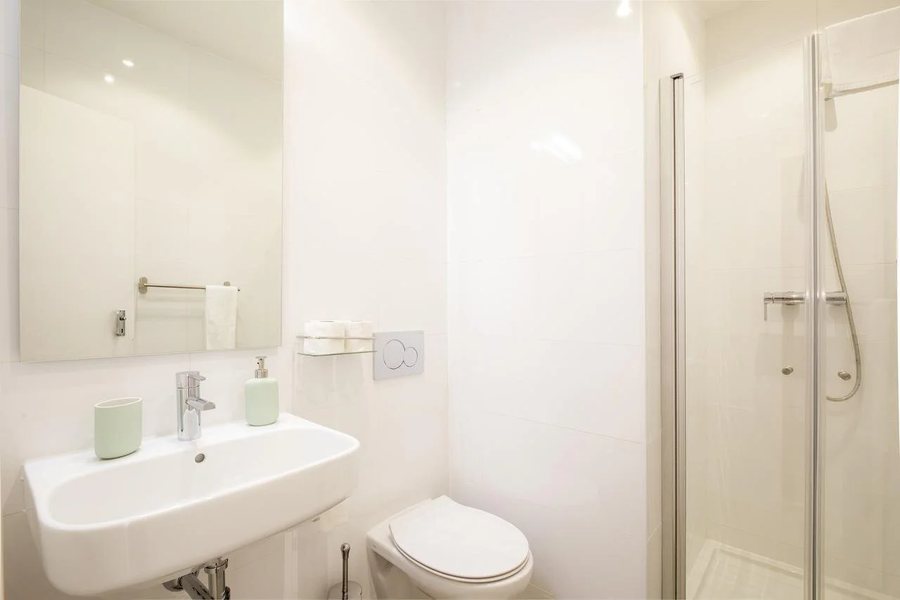 Bora Dormir — Bathroom