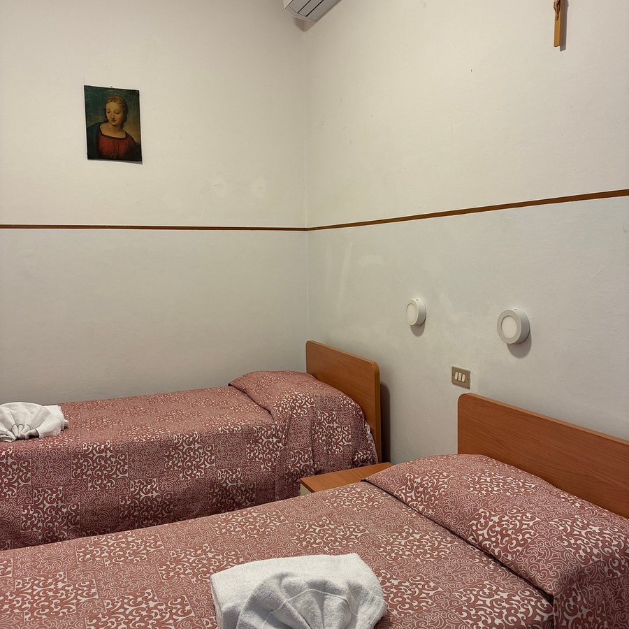 Borgo Pinti Holiday House of the Oblate of the Assumption — Guest room