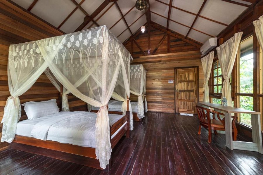 Borneo Sepilok Rainforest Resort — Guest room