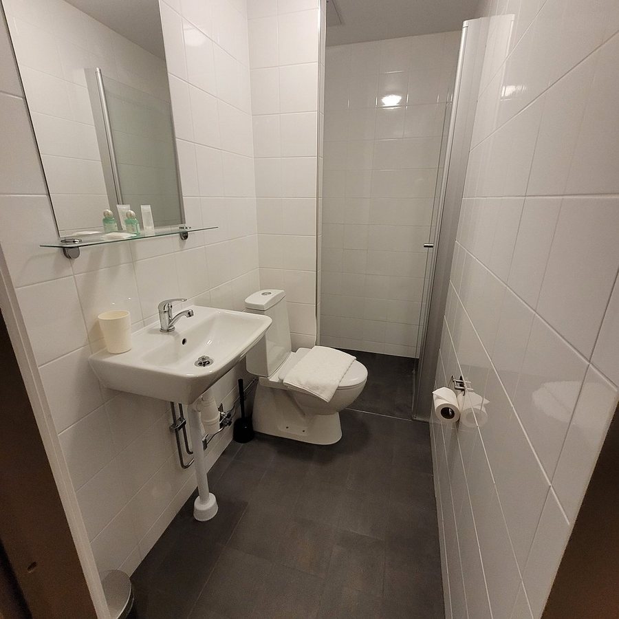 Boson Hotell Konferens — Bathroom