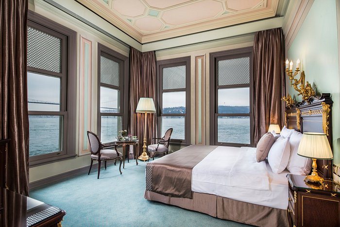 Bosphorus Palace Hotel Istanbul — Guest room