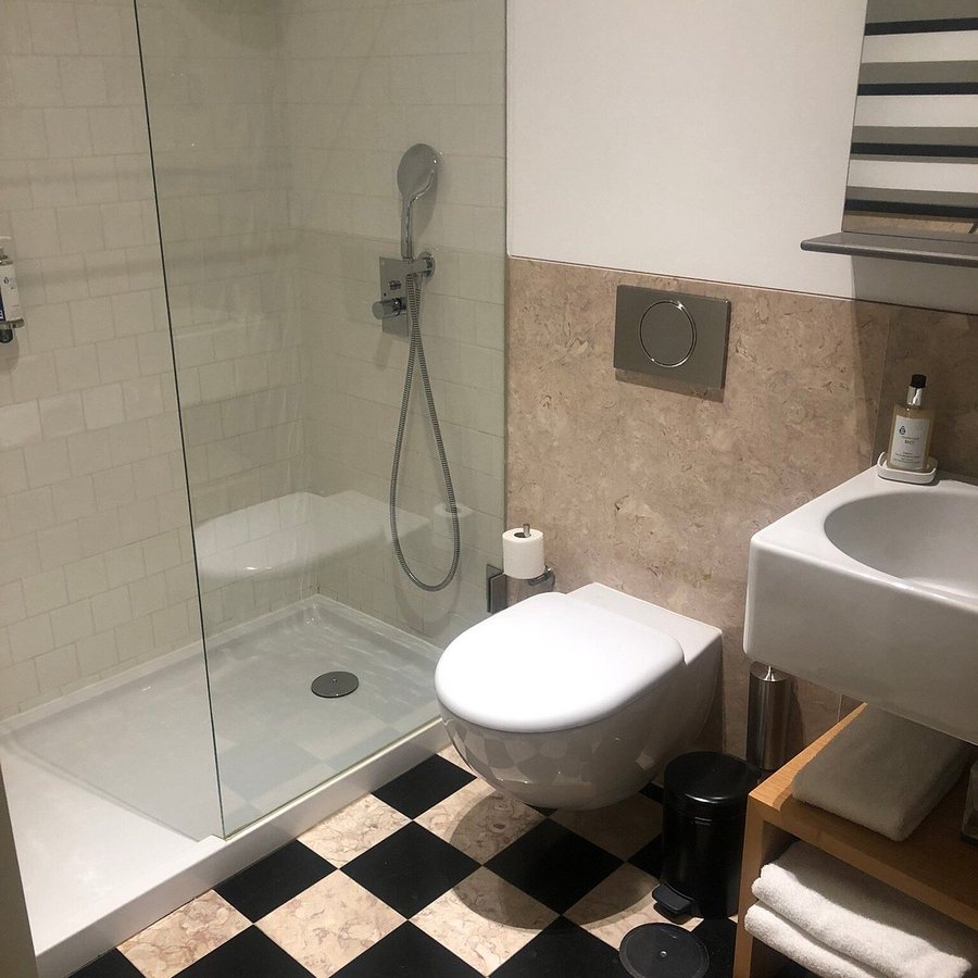 Boutique Chiado Apartments Suites — Bathroom