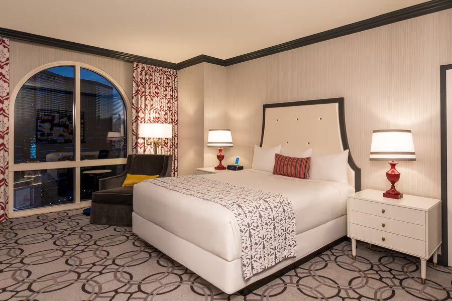 Bposhtels Las Vegas — Guest room