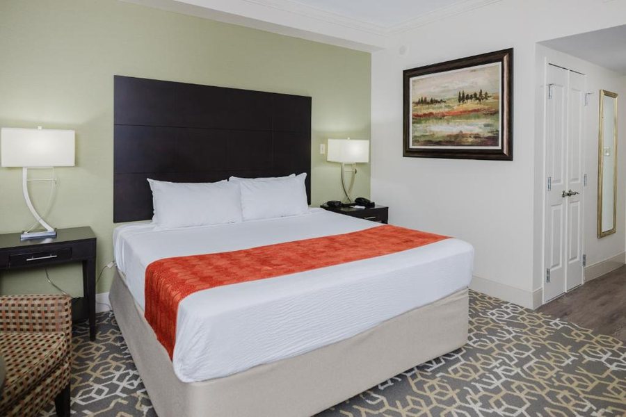 Brent House Hotel — Guest room