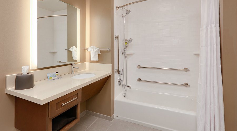 Bricktown Hotel Extended Stay — Bathroom