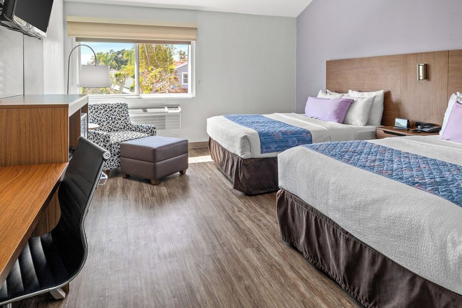 Brisa Pacific Hotel Encinitas — Guest room