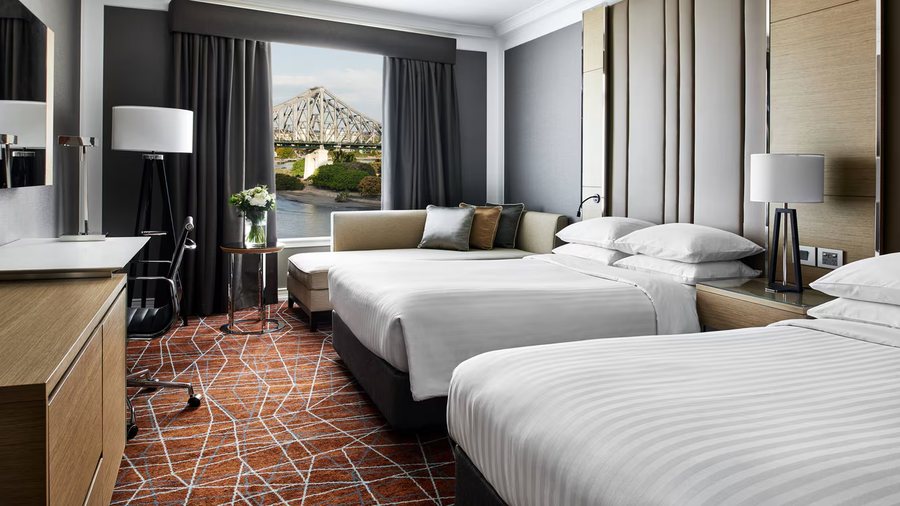 Brisbane Marriott Hotel — Guest room